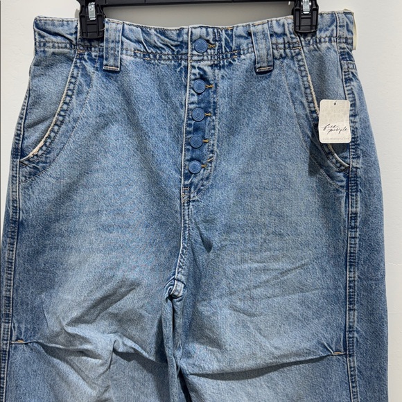 We The Free Newbies Solid Slouchy Baggy Jeans High Rise Casual Size Small - Picture 3 of 12